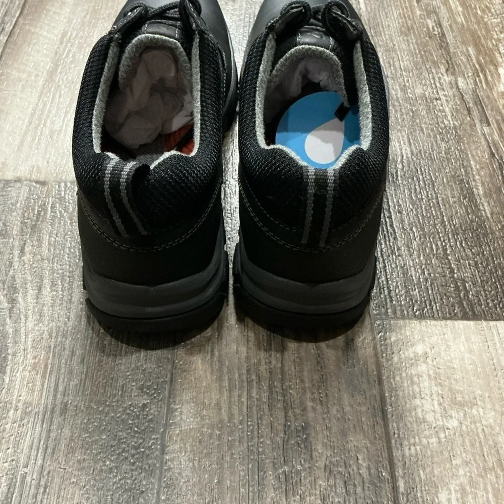 Clarks Black Leather Oxfords Size 9